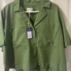 Universal Threads Hunter Green Blouse - New with tags Size XL